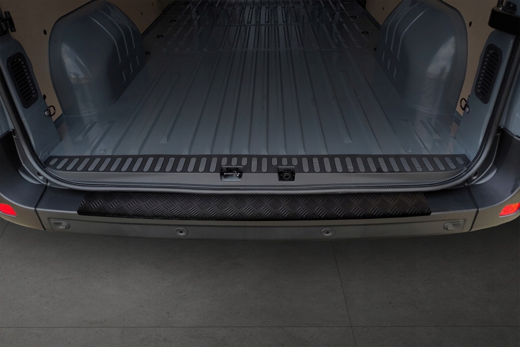 фото №2, Накладка молдинг na бампер renault master iii