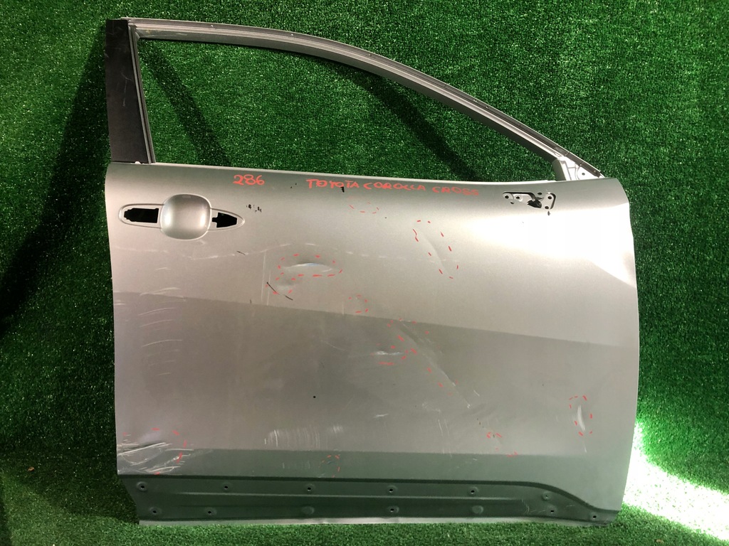 фото №1, Дверь правое передние toyota corolla cross