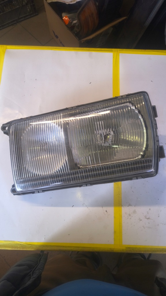 Купити Mercedes w123 c123 фара лівий перед передній