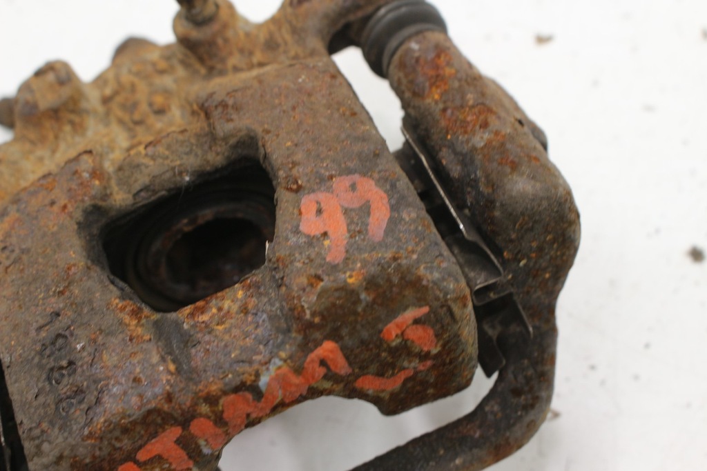 фото №11, Altima l32 супорт гальмівний лівий задня