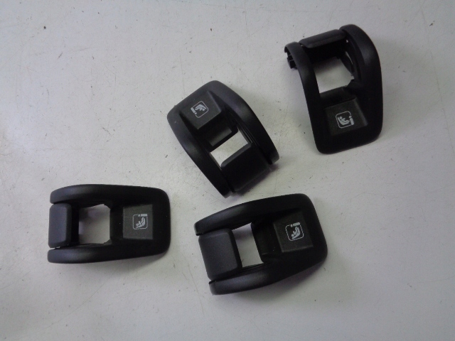 фото №1, Заглушки isofix audi q4