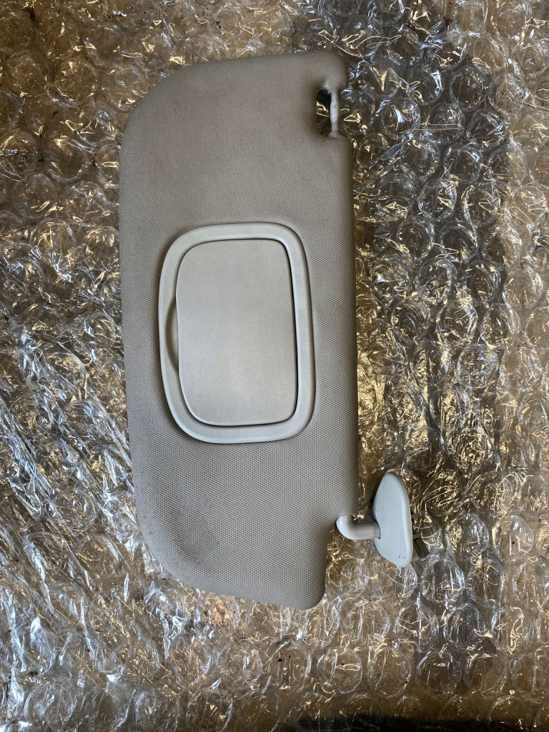 фото №1, Alfa romeo 147 gt защита солнцезащитная правая