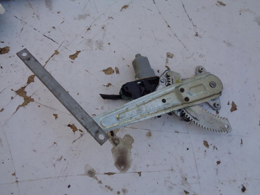 фото №1, Механізм скло правий задня nissan juke