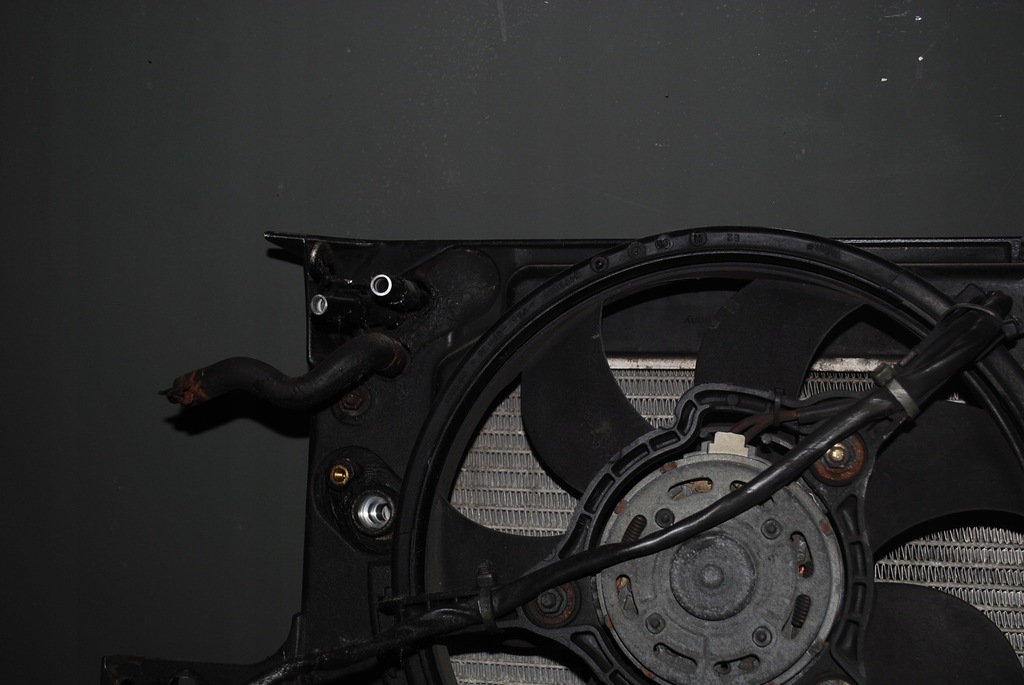 фото №14, Audi a8 d2 lift усилитель pas передний 4.2