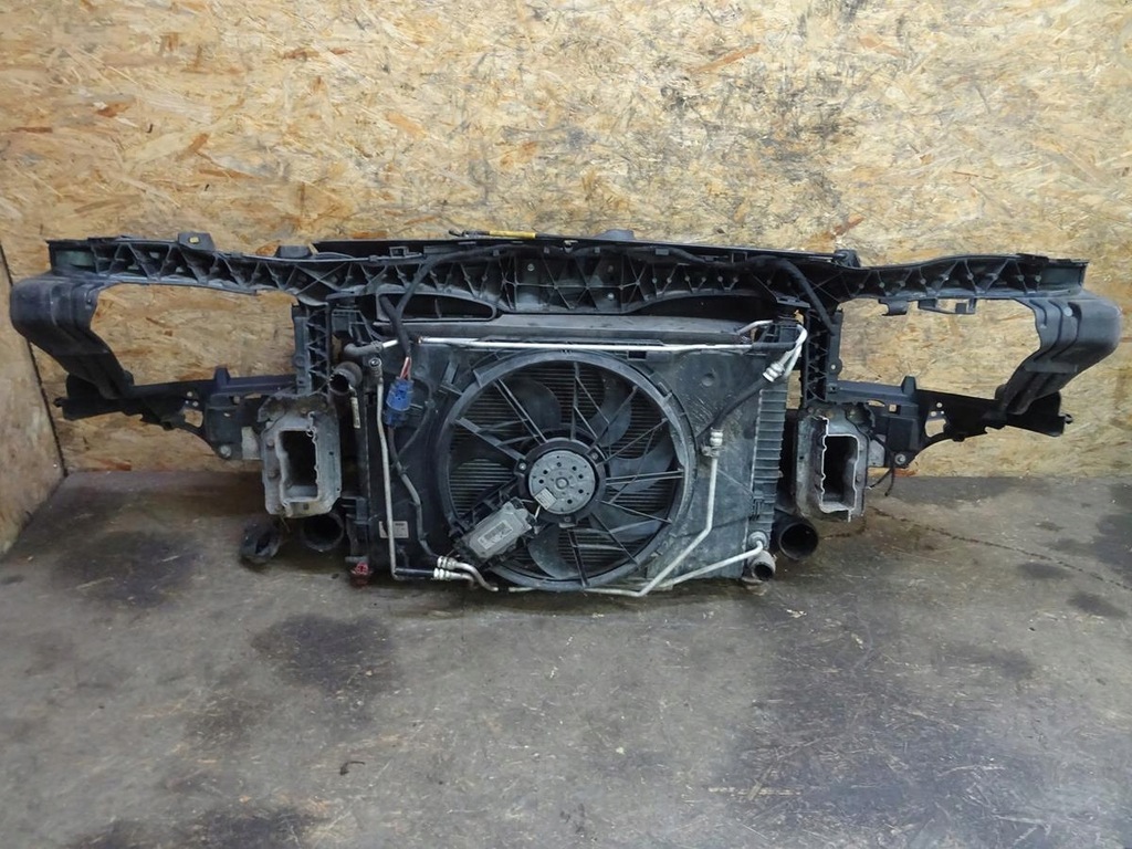 фото №5, Pas передній радіатор mercedes w169 2.0 cdi