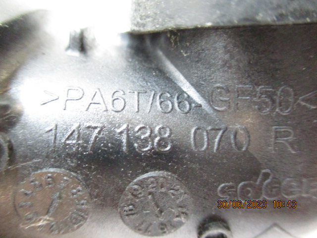 Kadjar 1.5 dci труба патрубок воды 147138070r Недорого