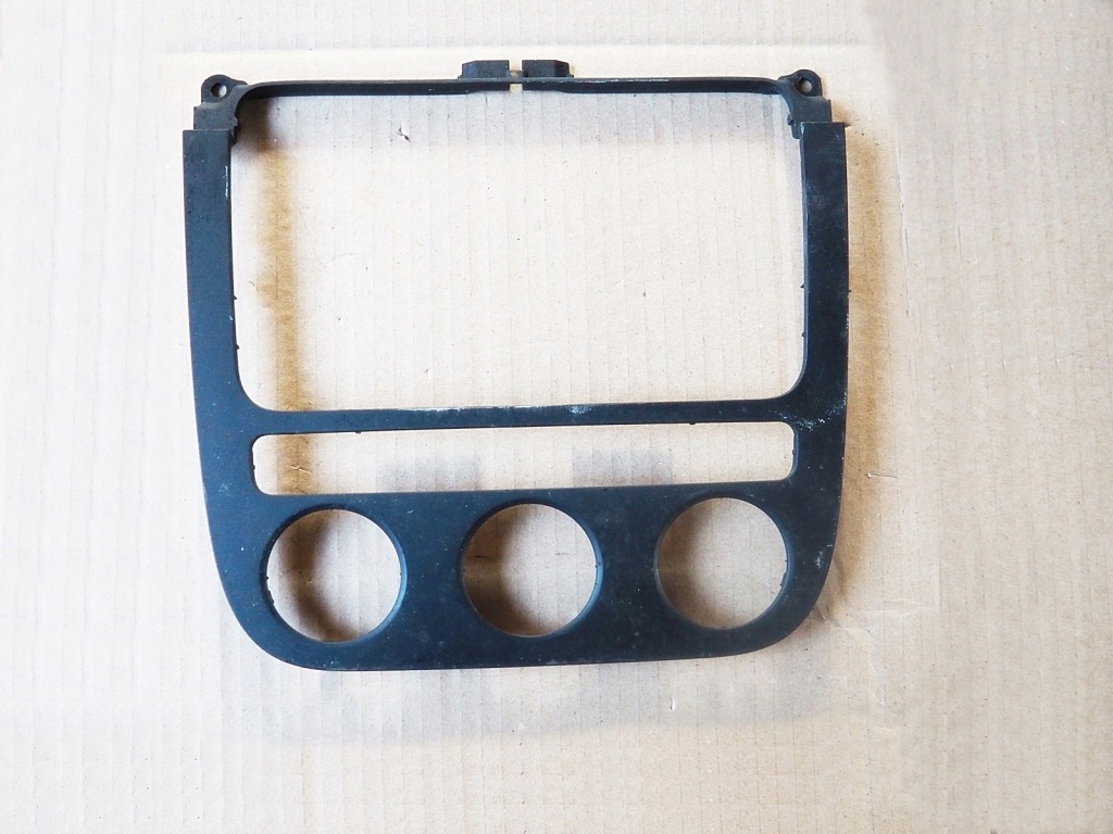 фото №1, Vw рамка защита радио панель 1k0858071e 1k0858069 1k0858069g