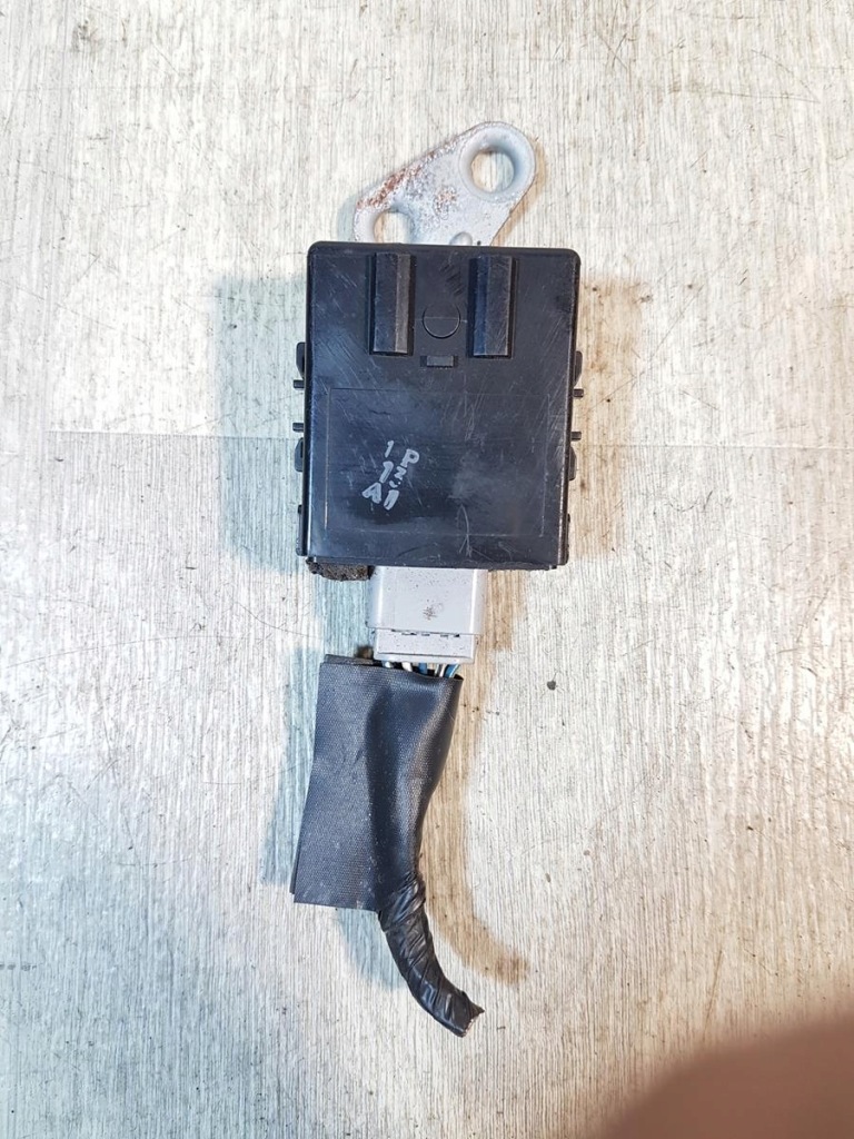 фото №1, Модуль блок управления дворники toyota previa estima