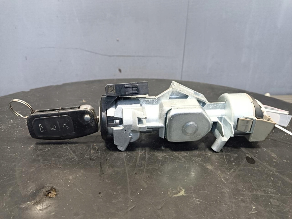 Купити Ford mondeo mk4 stacyjka/kluczyk