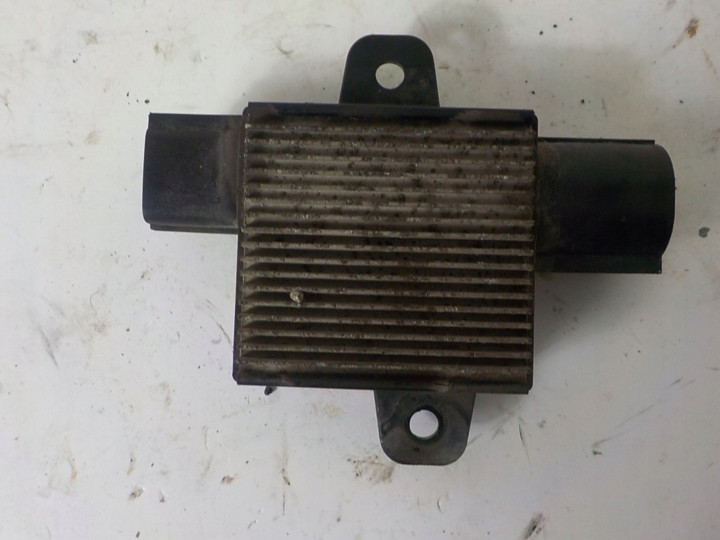 Купити Opel corsa e adam 1.3 cdti модуль блок керування вентилятора 39021773