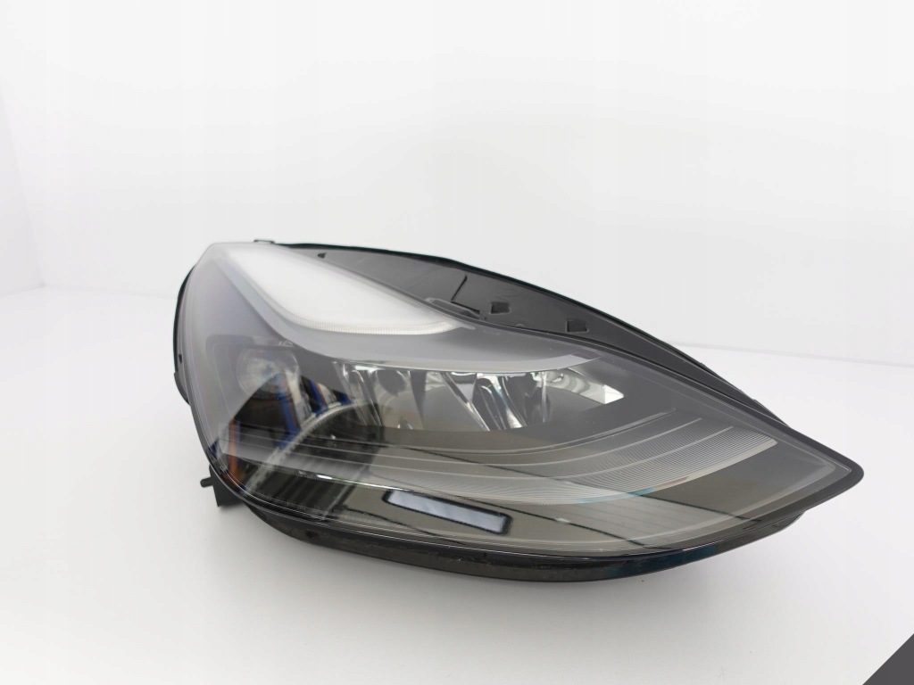 Tesla model 3 y рестайлинг  20- фара+ модуль full led европа Доставка