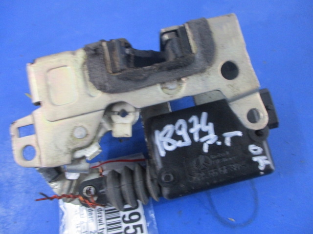 фото №4, Dacia sandero i замок задня правий +привід