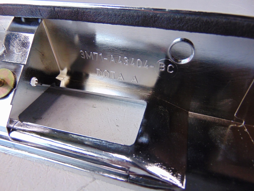 фото №8, Молдинг хром кришки задня mazda 2 03- 3m71a43404bc