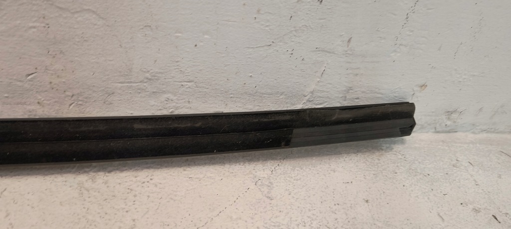 фото №9, Хром молдинг двері правий перед tesla model 3 iii