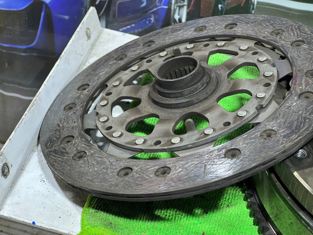 фото №8, Bmw f10 f20 f30 f31 n20b20 бензин колесо двомасовий зчеплення комплект 7638306