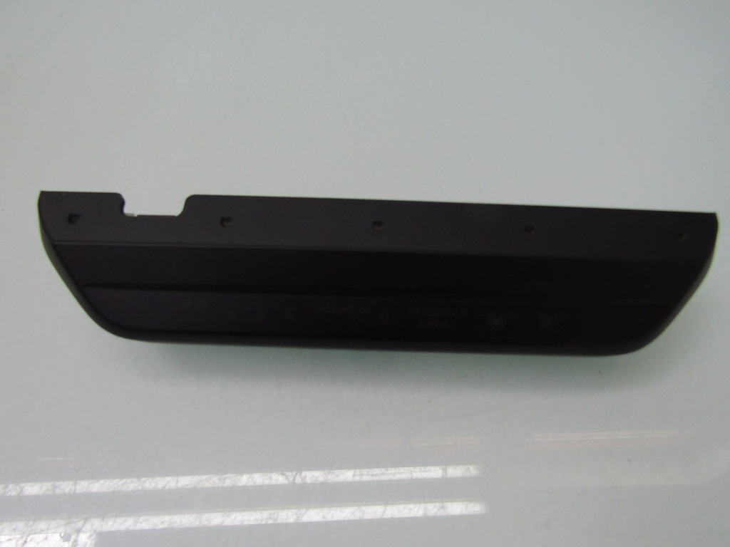 фото №1, Mazda 3 bp iv 20r дисплей замки ремней панель