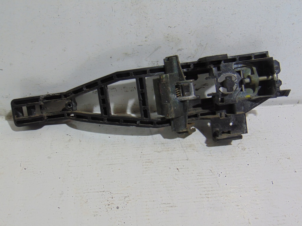 фото №3, Кронштейн ручка ford focus mk2 правый перед