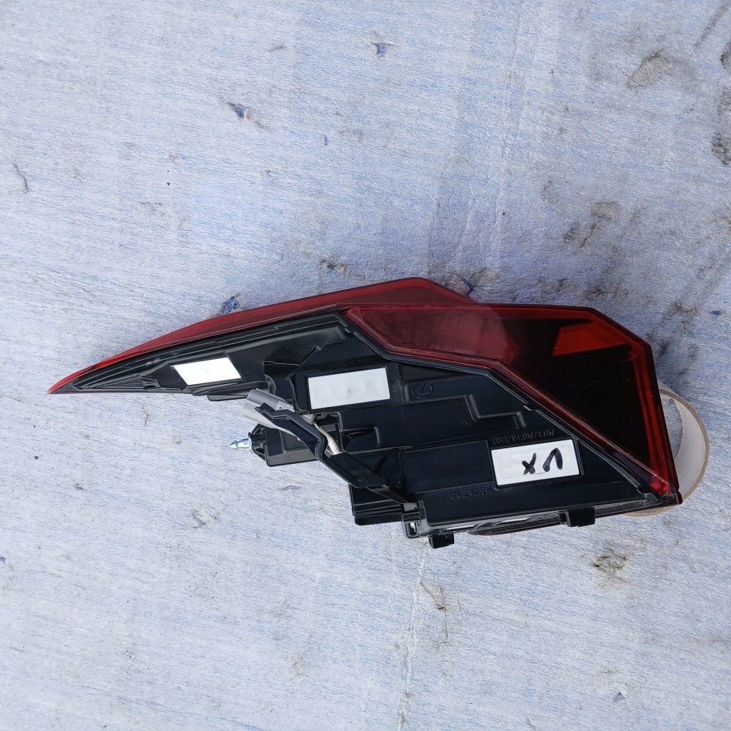 фото №3, Lexus ux права сторона