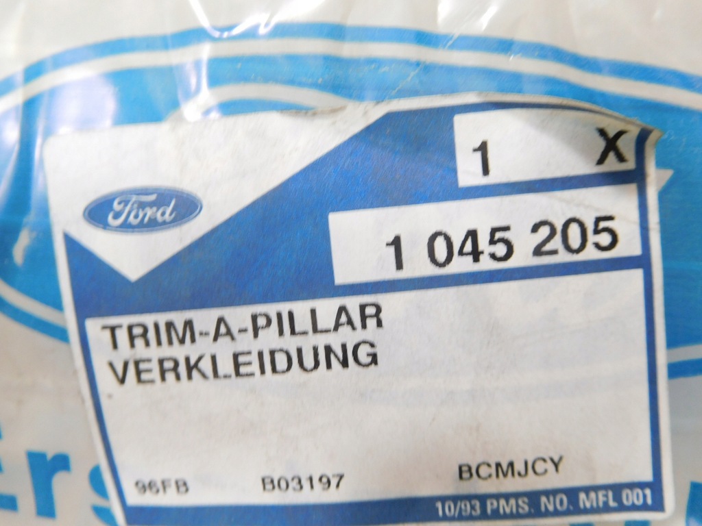 фото №8, Защита, обшивка стойка ford оригинальный номер 1045205