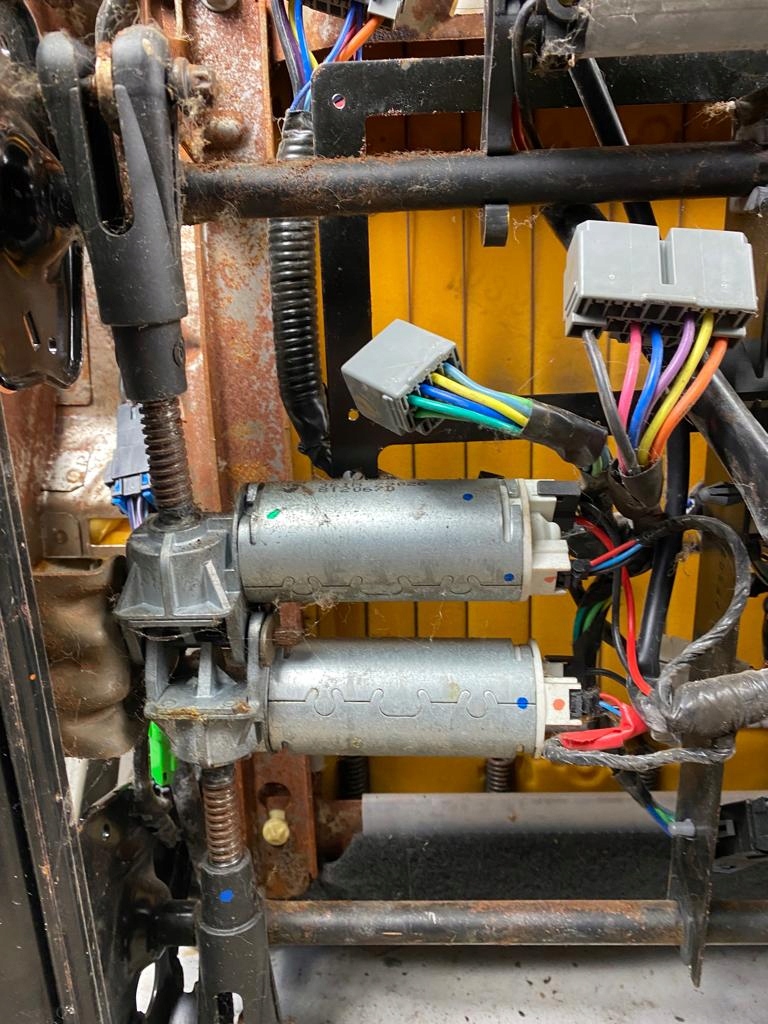 фото №10, Hummer h2 03-07r сиденье передний lh водителя