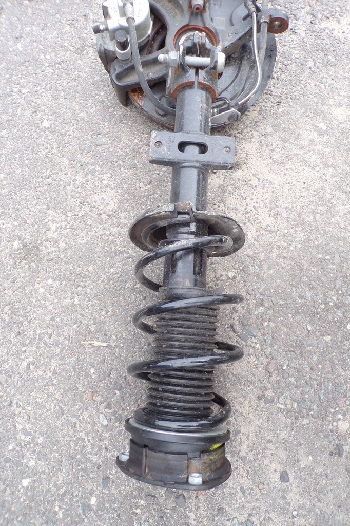 фото №7, Амортизаторна стійка амортизатор лівий 2q0413031ct vw t-cross