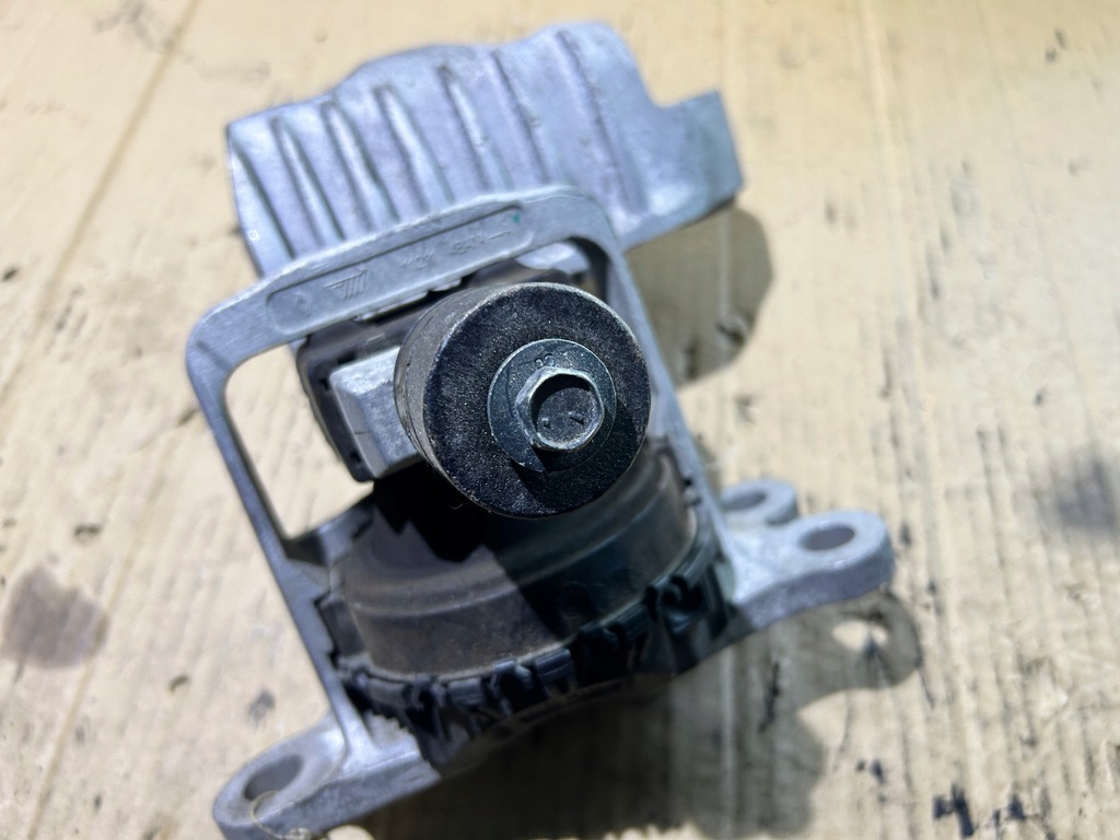 фото №7, Кронштейн подушка двигателя nissan x-trail t32 qashqai 1.6 dci 11211-4ba0a