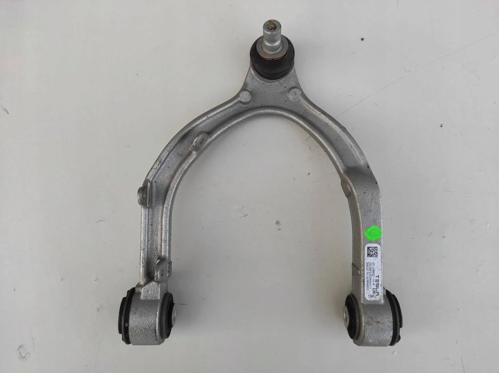 фото №1, Рычаг передний перед верхний левый tesla model 3 lift y