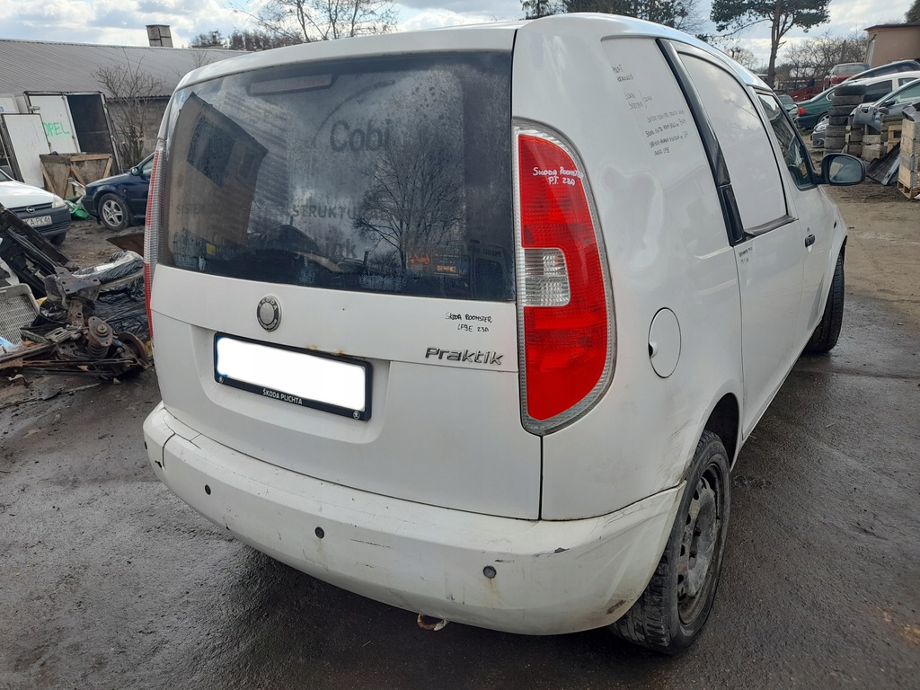 фото №14, Skoda roomster praktik лампа правий задня права задня