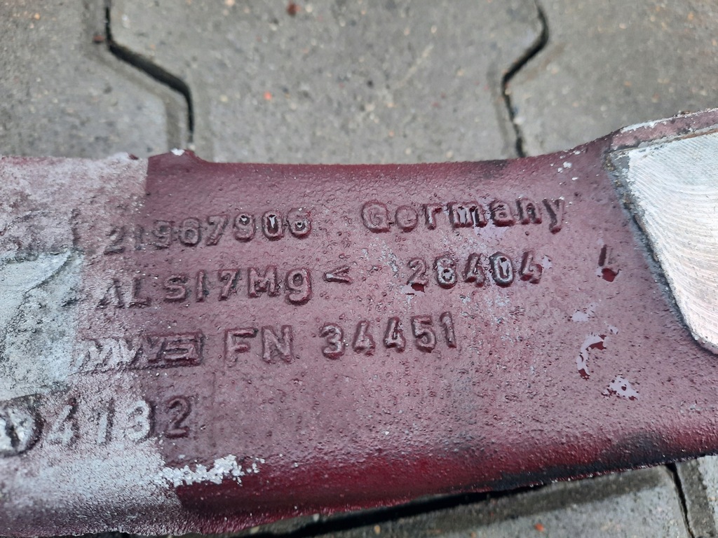 фото №4, Кронштейн кронштейн кронштейн двигателя renault gama t volvo fm 4