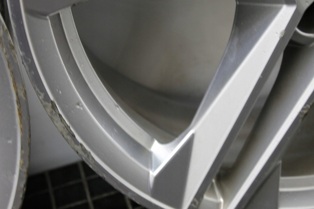 фото №11, Комплект диск audi q5 fy 80a601025g 2.0l дизель 140kw 2017