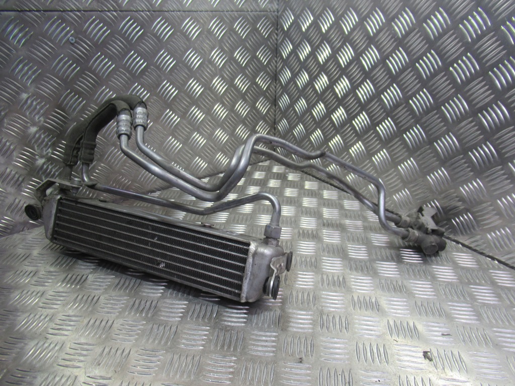 фото №4, Audi r8 радиатор масла 427317021al