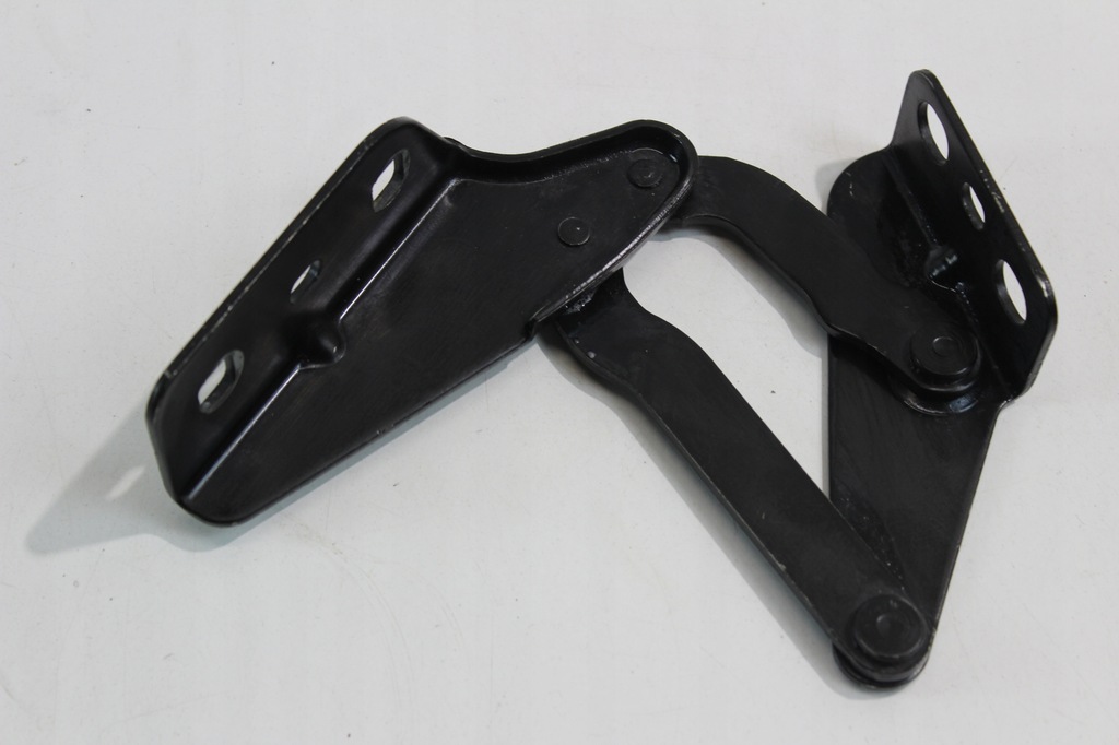 фото №1, Петля капот правый iveco daily iv идеальное состояние 56087-045