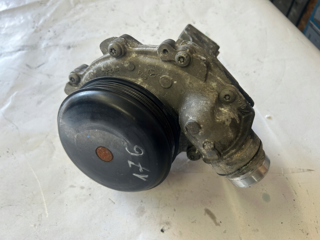 фото №1, Mercedes a klasa w176 1,8 cdi 2,2 cdi насос wody a6512000501