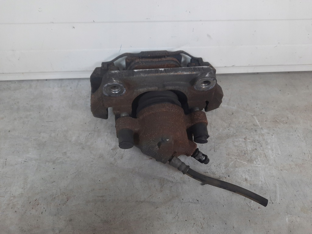 фото №8, Суппорт тормозной правый перед bmw x1 e84 2.0d