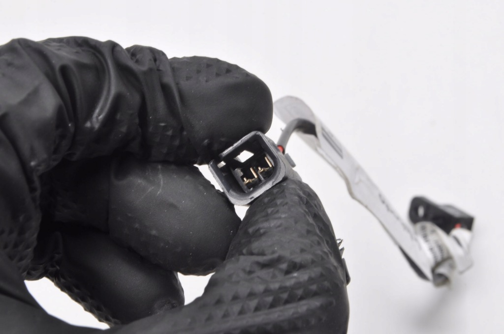 Ferrari portofino 3.9 f164 датчик 89257300 768592 Зі Шроту