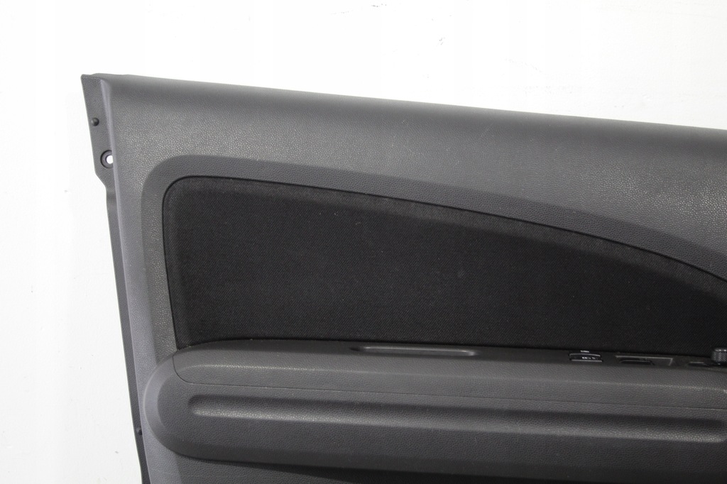 фото №5, Обшивка дверь левый перед suzuki splash