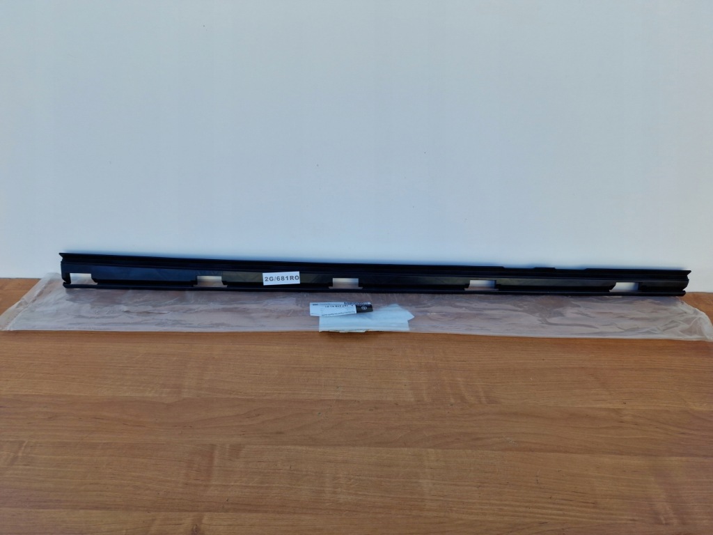 фото №1, Направляющая порог правый перед mercedes gls w167 167