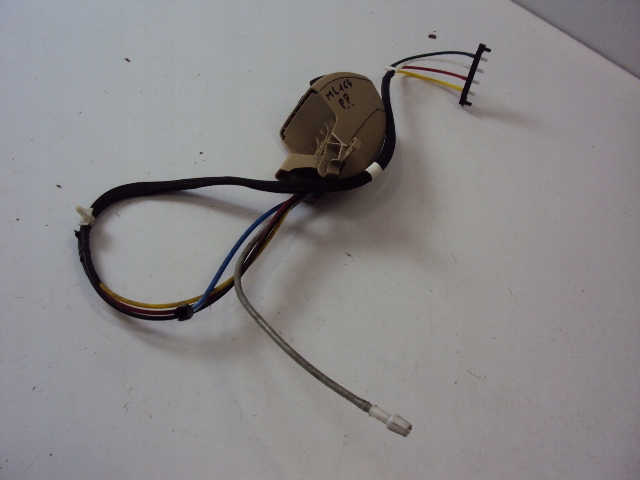 фото №1, Панель сидіння правий перед mercedes ml w164