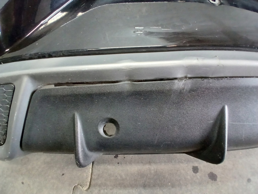 фото №4, Бампер задня volvo v40 r desing 12-