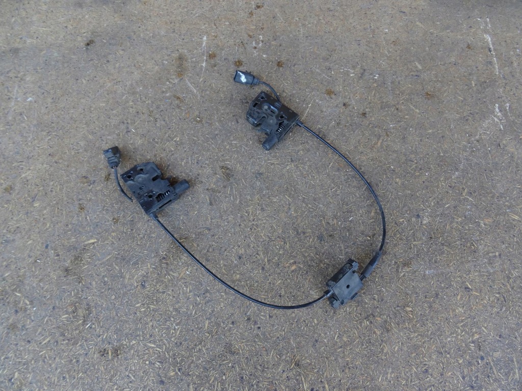 фото №10, Audi q3 8u замок капот комплект 8u0823509