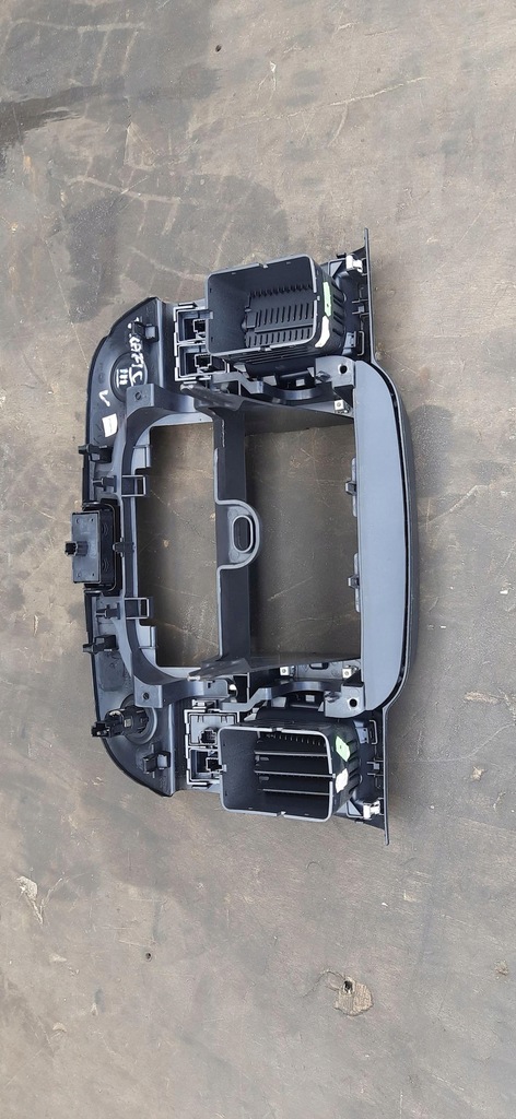 фото №6, Рамка середня радіо renault trafic iii 682607479r