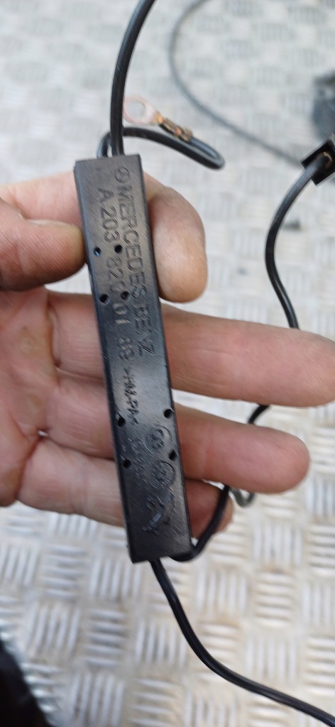 фото №6, Mercedes w203 усилитель антенны a2038209489