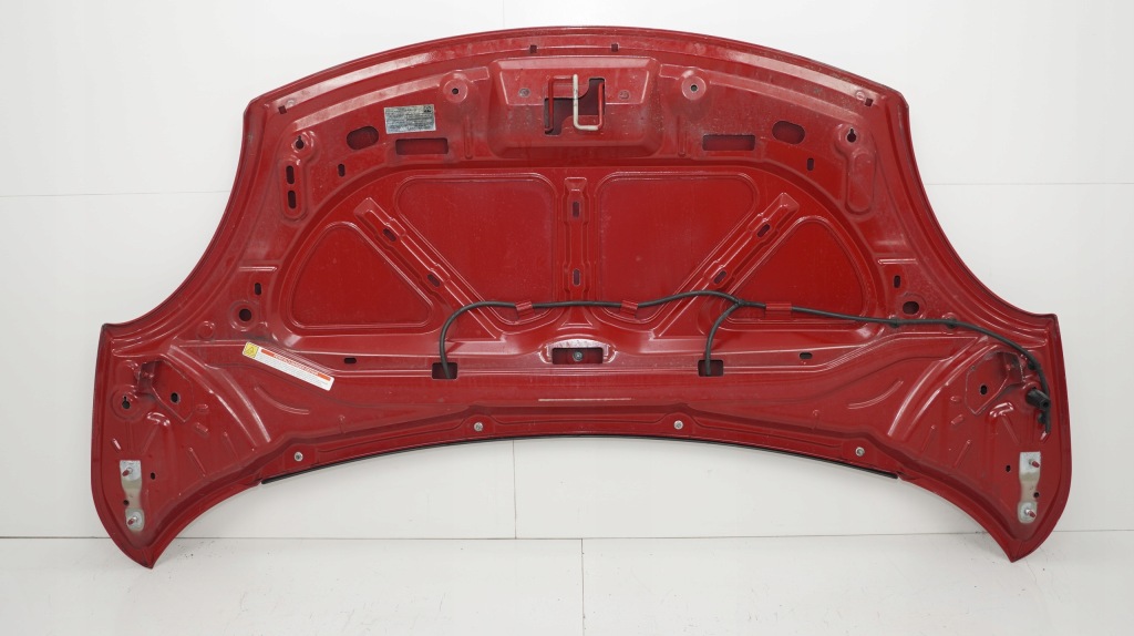 Капот крышка двигателя fiat 500l 12-17r 111 Цена