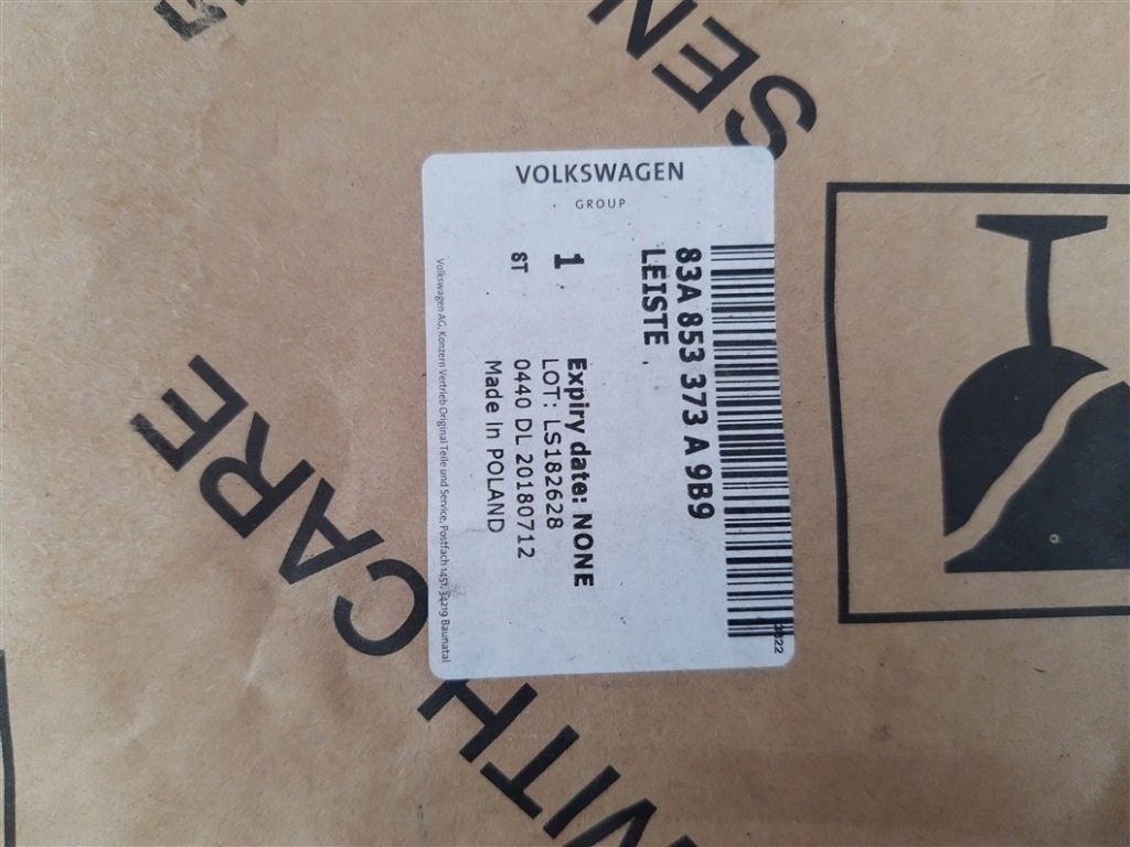 Накладка на порог audi q3 83a po 2018 83a853373a9b9 Киев