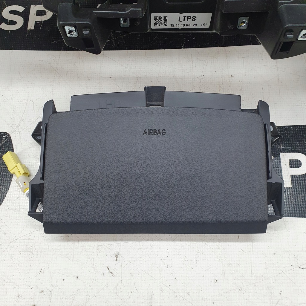 фото №7, Hyundai ioniq lift панель приладів панель приладів консоль подушки безпеки 4 ремені подушка безпеки структура i