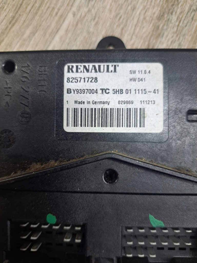 Блок управления модуль отопителя renault gama t range 82571728 Доставка
