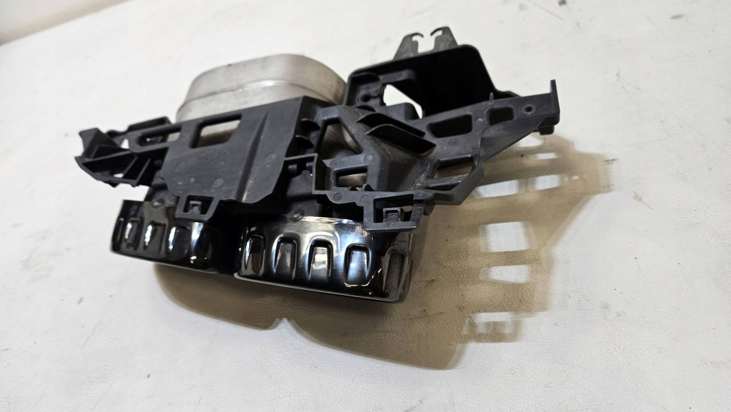 Наконечник выхлоп lh кронштейн mercedes glc 254 c-klasa 206 amg a0004905600 с Разборки