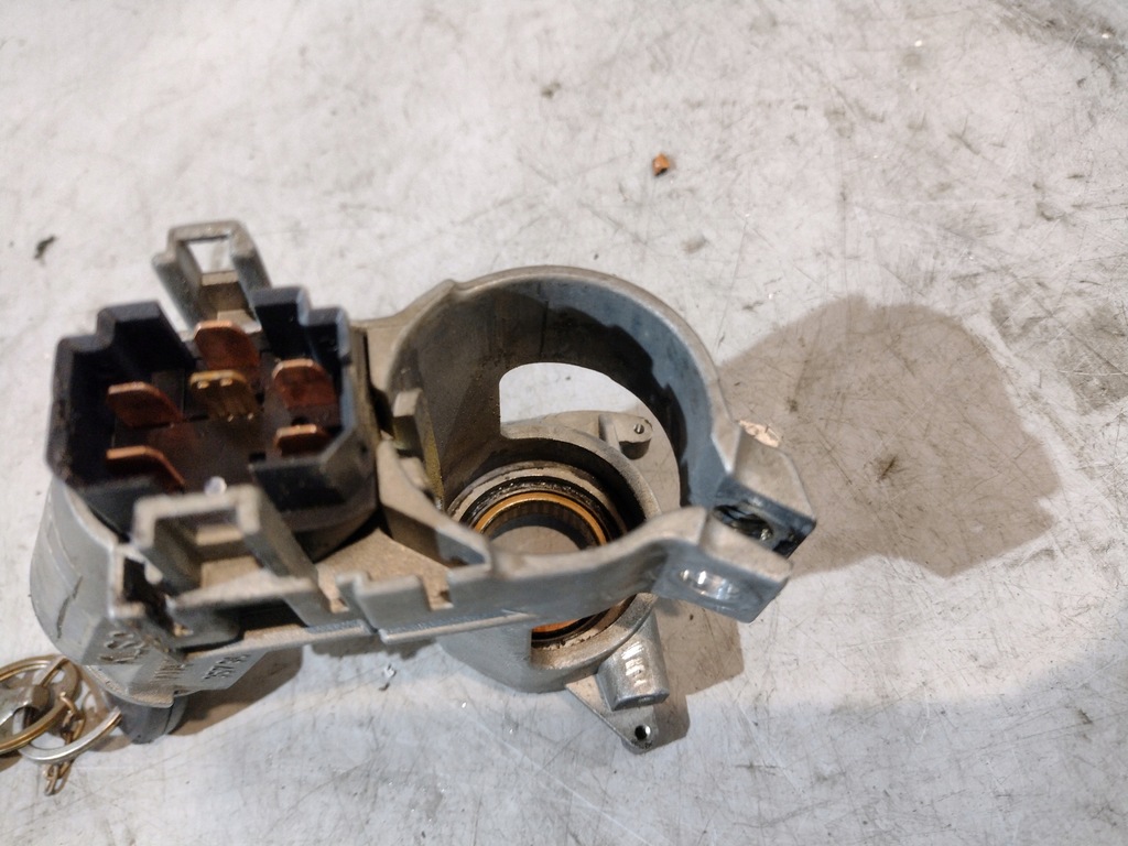 фото №11, Замок запалювання ключ volkswagen golf iii 3 1,6b 357905851d