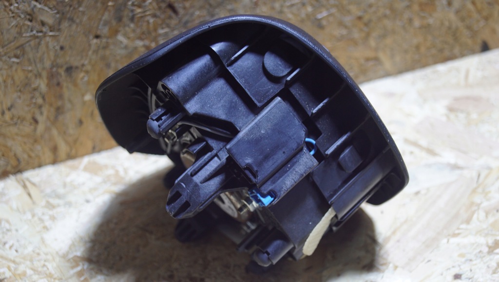 фото №12, Подушка безопасности водителя peugeot 2008 i 98072114zd