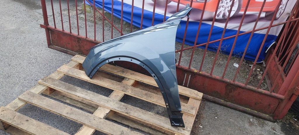 Крыло  aluminiowy левое  перед передний audi q7 4m 1.15-12.19 дорестайлинг  lm7q Киев